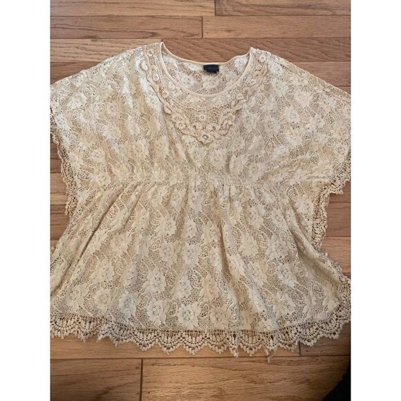 Torrid, women's beige floral crochet lace scoop neck with cinched waist size 2x - Picture 1 of 10